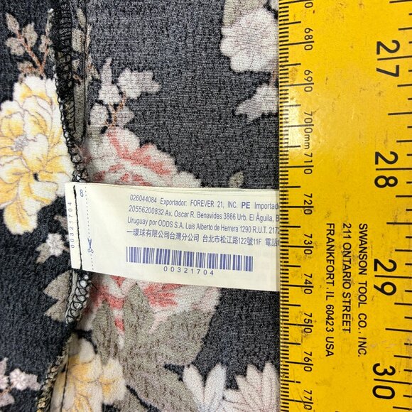 Lightweight Open Front Kimono Cardigan in Floral Black Size M, Forever 21 - Picture 4 of 5